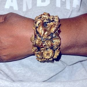 Super heavy vintage women’s bracelet.